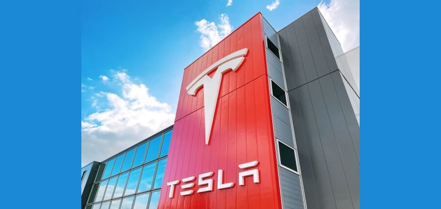 You are currently viewing Tesla Reports $600 Million Bitcoin Profit Surge Following Digital Asset Accounting Rule Change