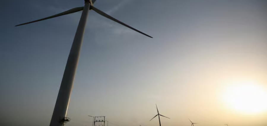You are currently viewing Suzlon Energy Q4 Results Overshadowed as Shares Fall Over 4% Following Warning by Regulators