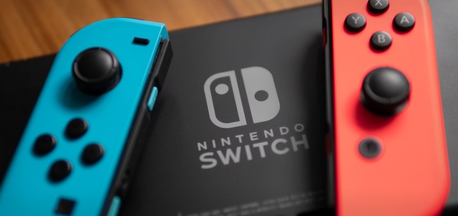 Nintendo Switch 2 Becomes Fastest-Selling Console with Strong Holiday Performance