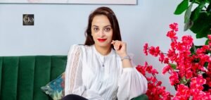 Read more about the article Dr. Saumya Tiwari Gautam: Leading the Future of Aesthetic and Regenerative Healthcare