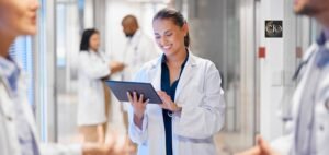 Read more about the article The Growing Influence of Women in Medical Leadership Across Healthcare Systems